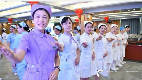 百色市人民醫院舉辦護士服務禮儀及溝通技巧培訓，提升護理服務質量